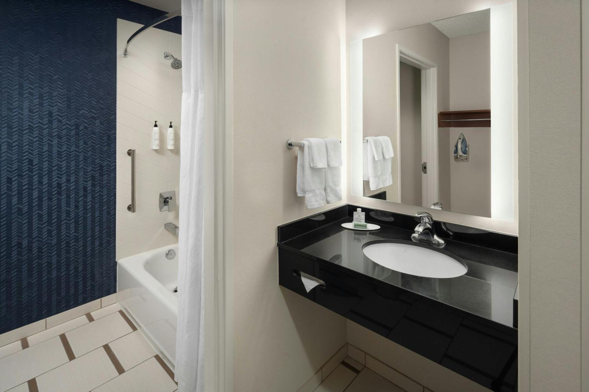 Fairfield Inn & Suites Portland South/Lake Oswego Esterno foto